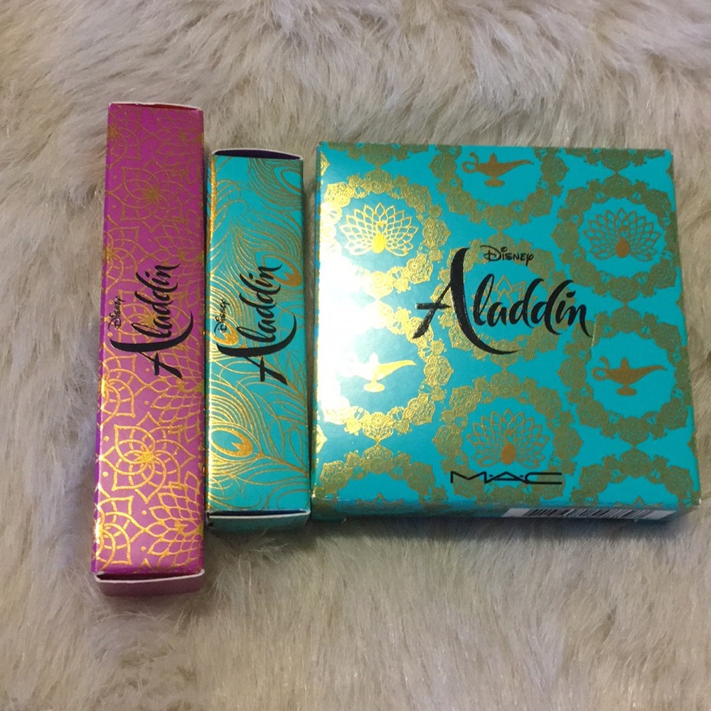 Mac Blush, lipstick and lipgloss
